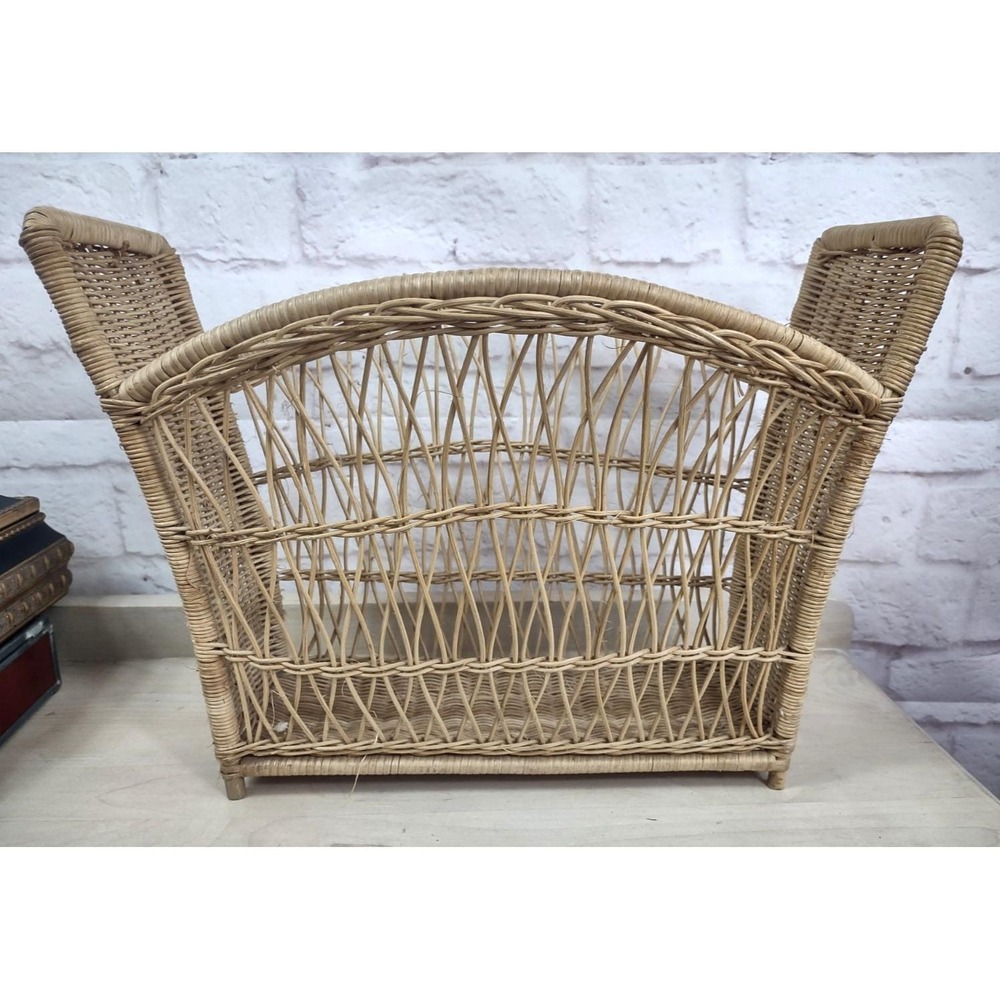 Vtg Wicker Woven Magazine Rack Arched Design Boho Retro Storage